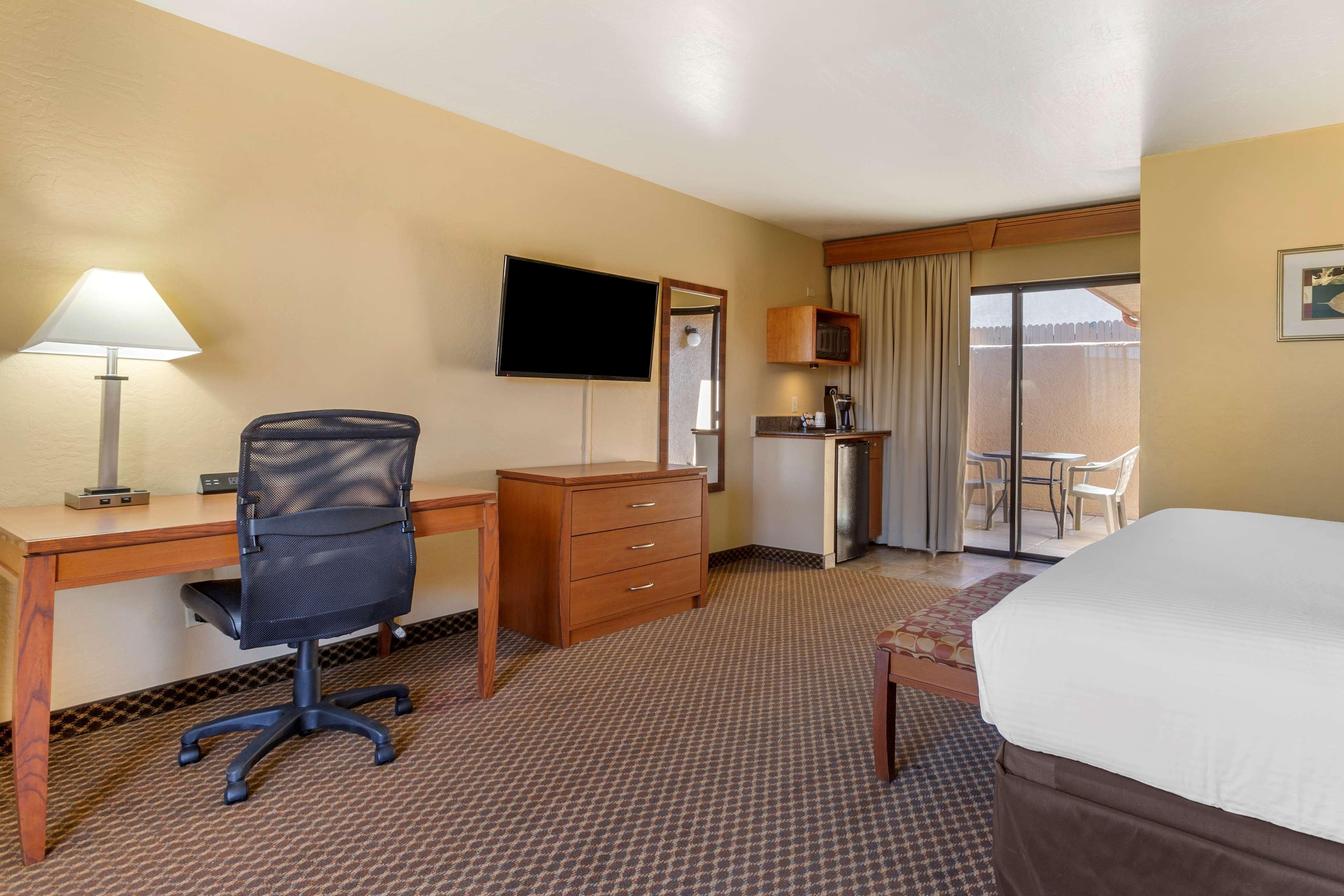 Best Western Cottonwood Inn Exterior photo
